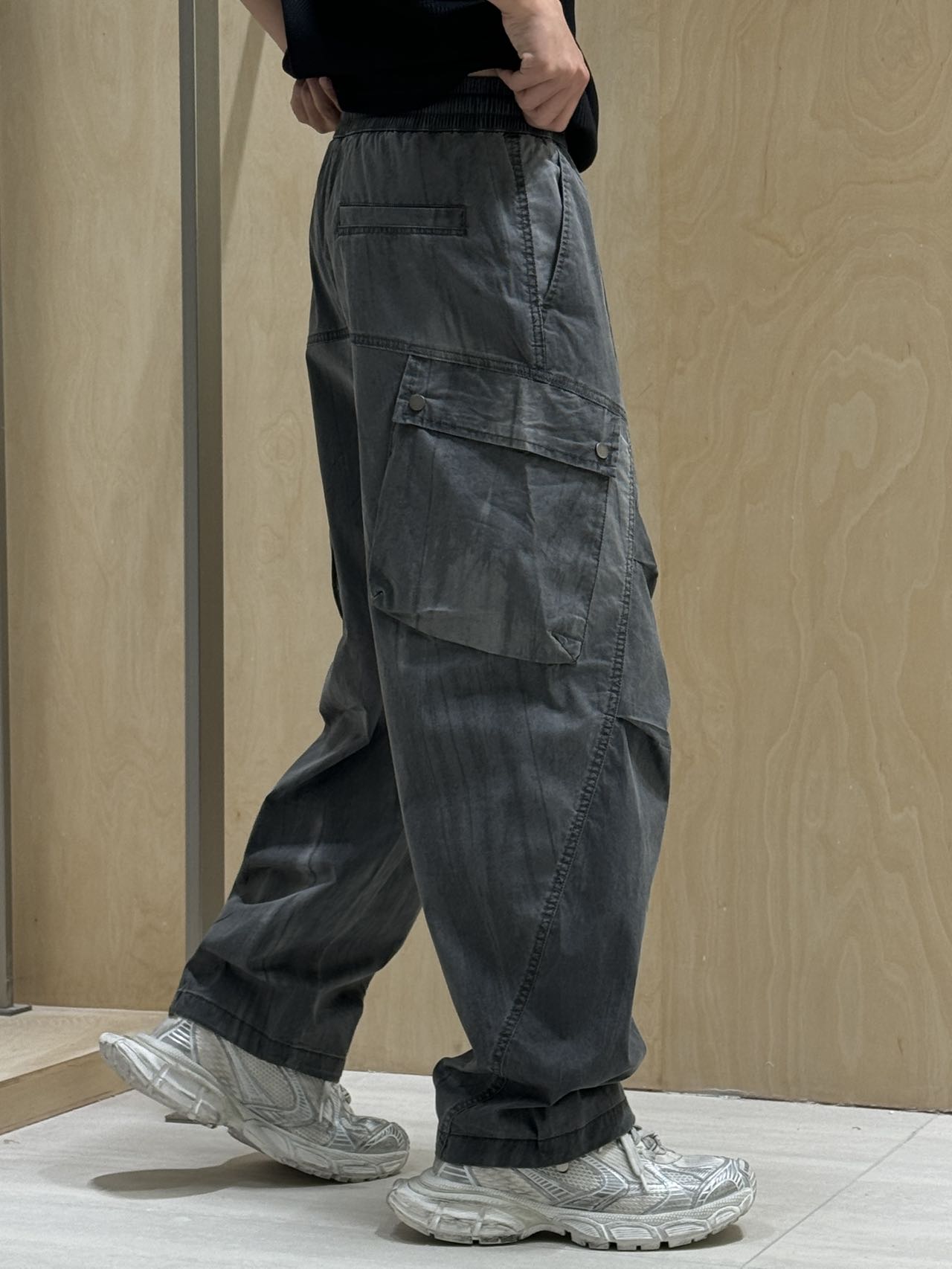 Black Lightweight Cargo Pants 8354