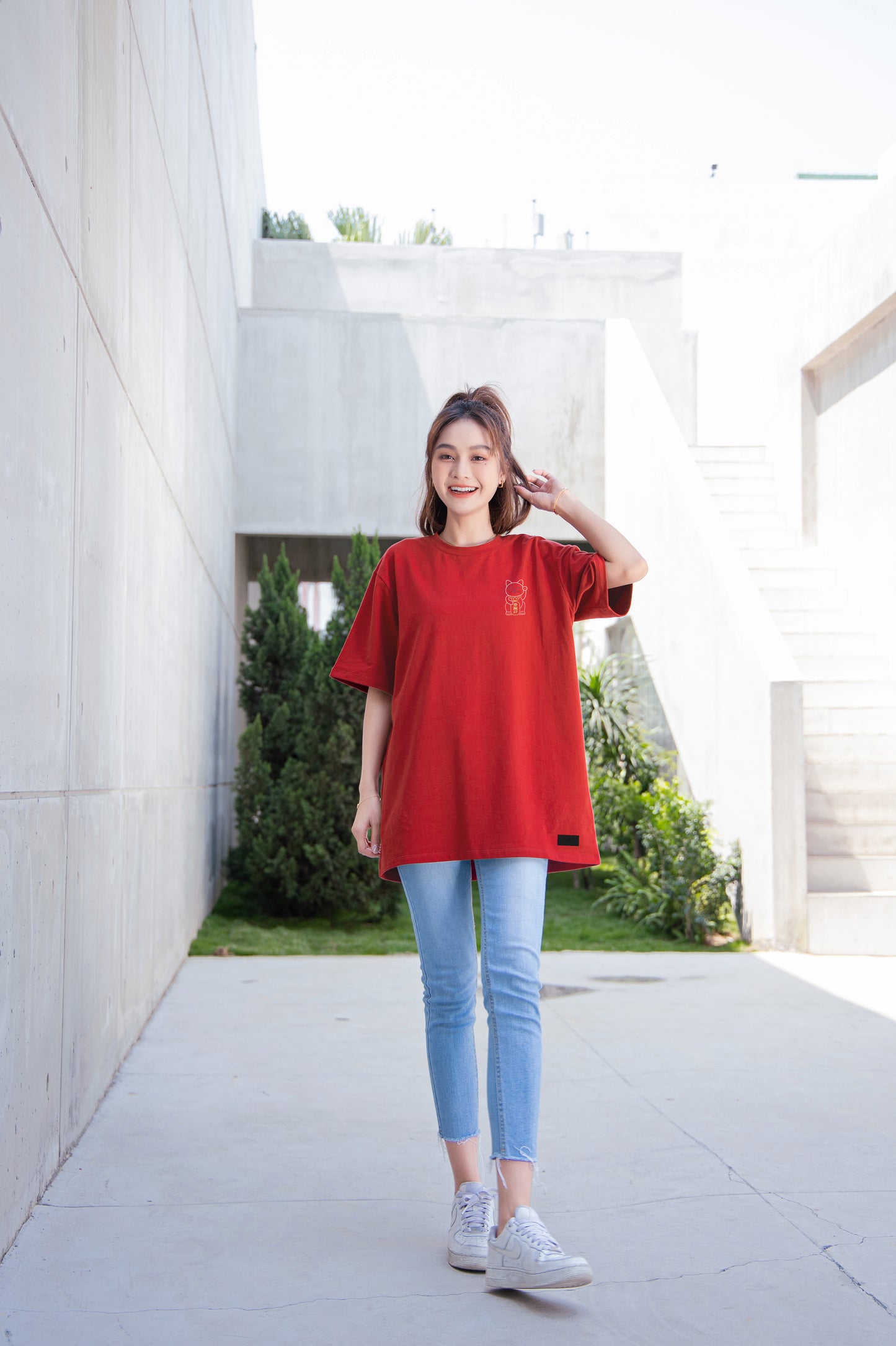 Maneki-neko Cat Oversized Tee - 2046