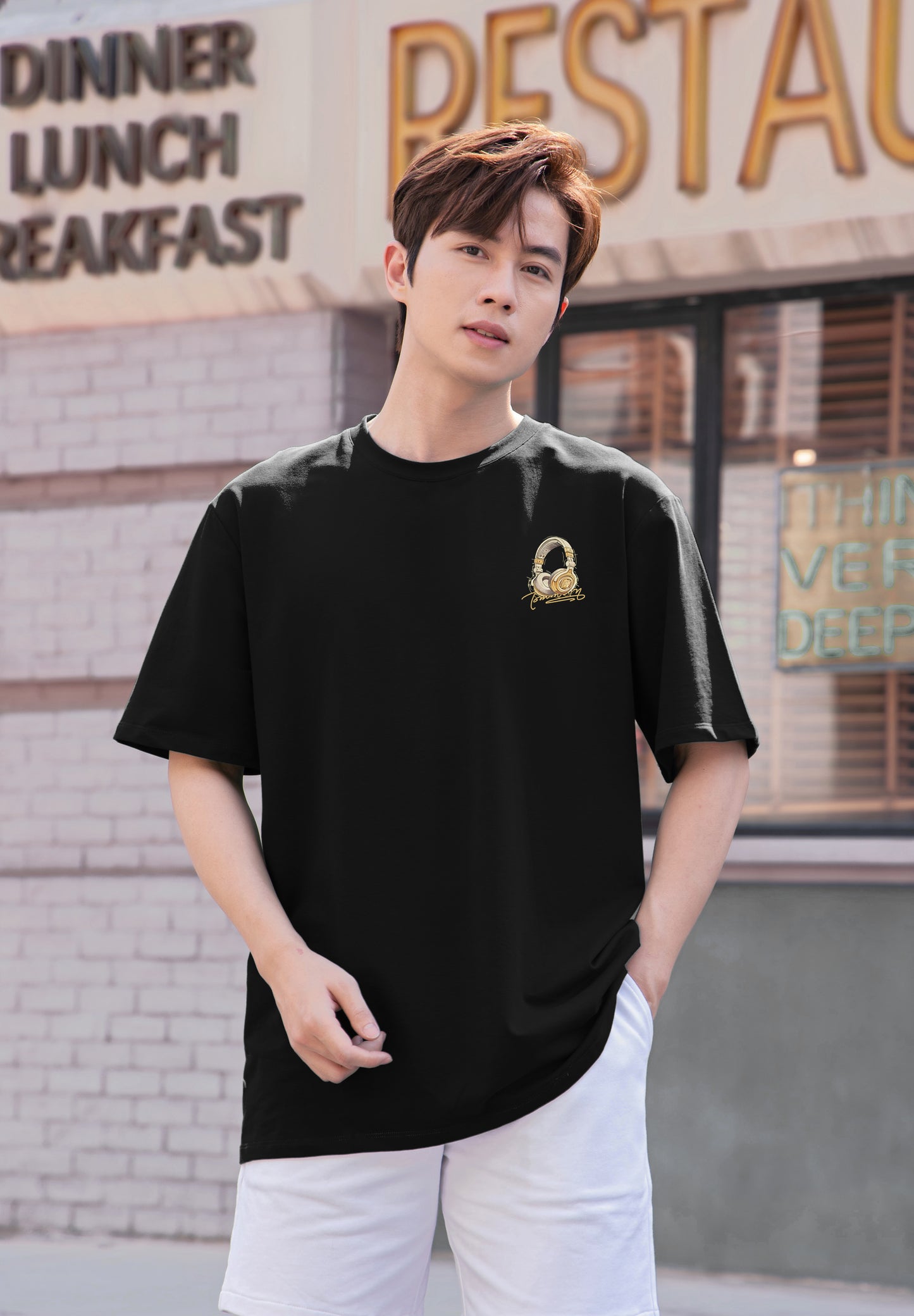 "CHILL AND RELAX" Oversized Tee - 3573