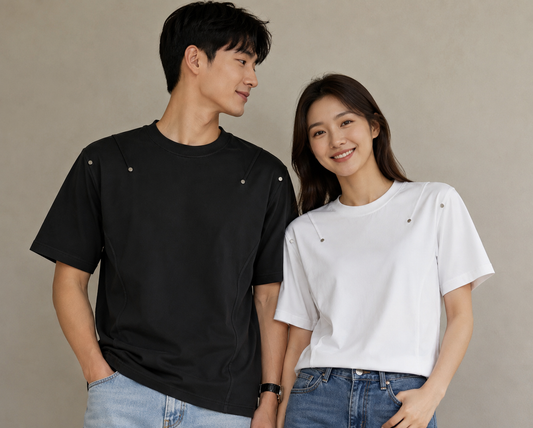 Sleek Minimalist Oversized Tee - 3682