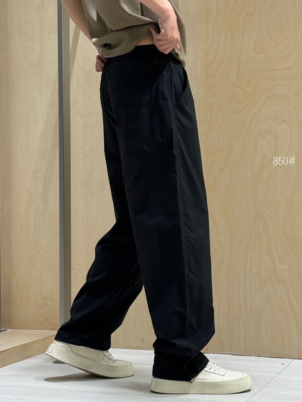 Black Lightweight Cargo Pants 850