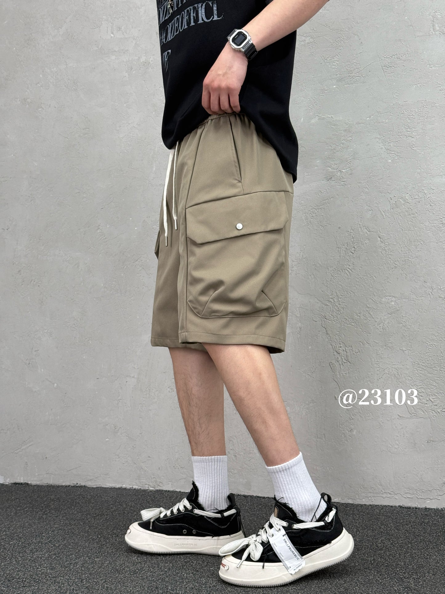 Pocket Cargo Shorts In Khaki 23103