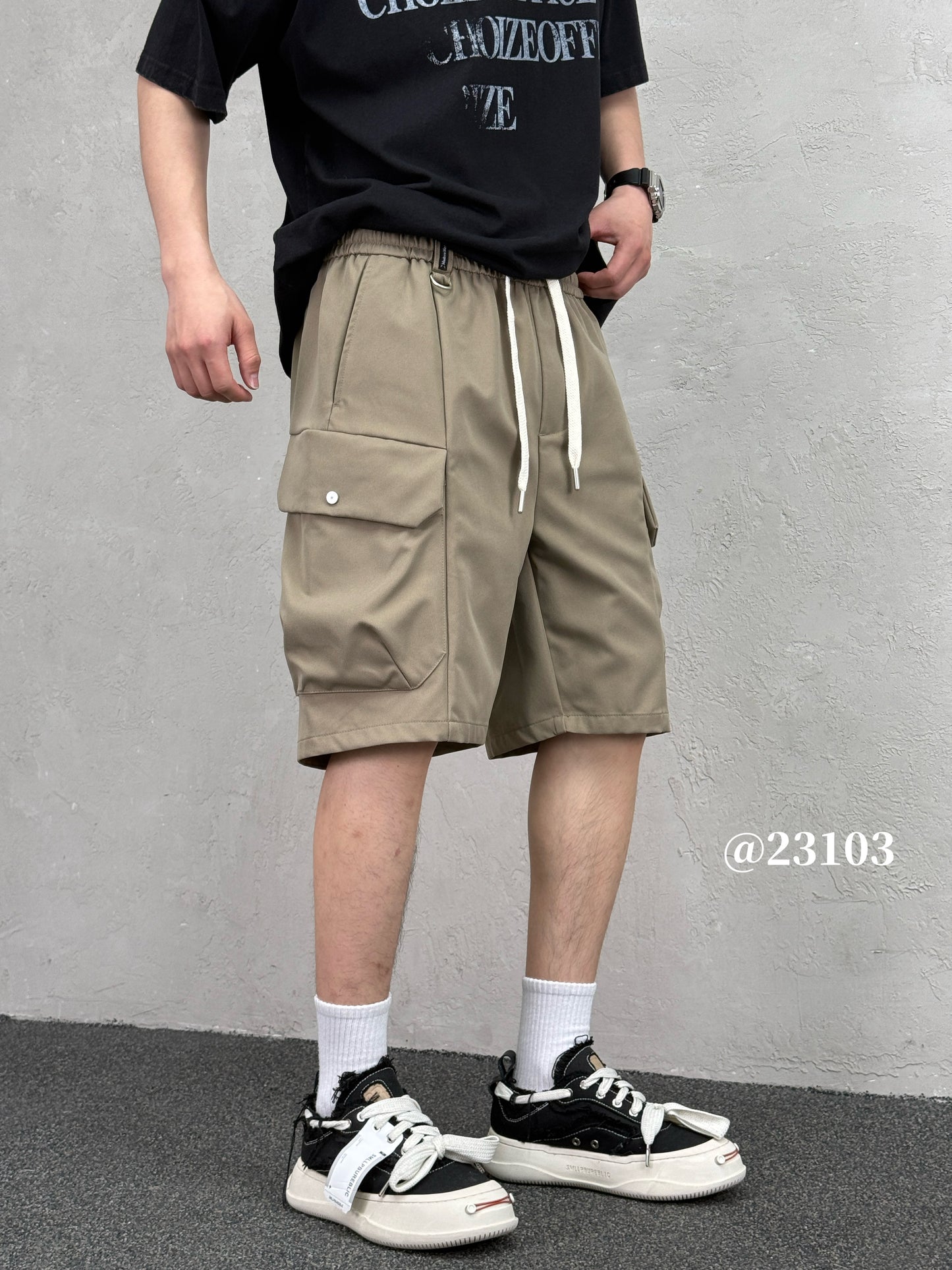 Pocket Cargo Shorts In Khaki 23103