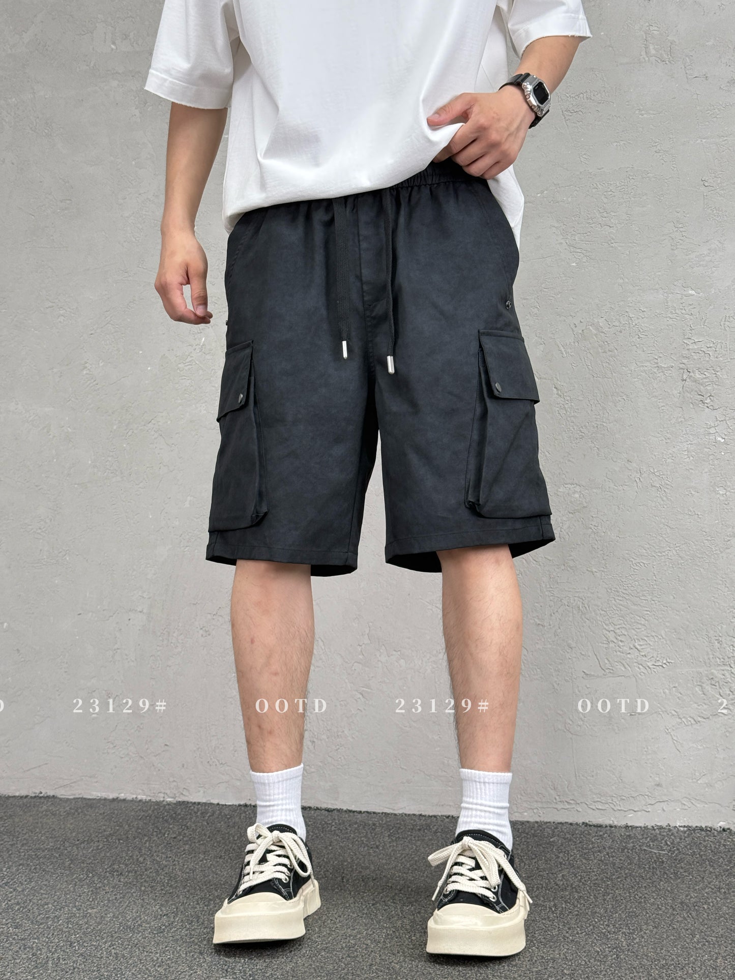 Washed Black Cargo Shorts 23129