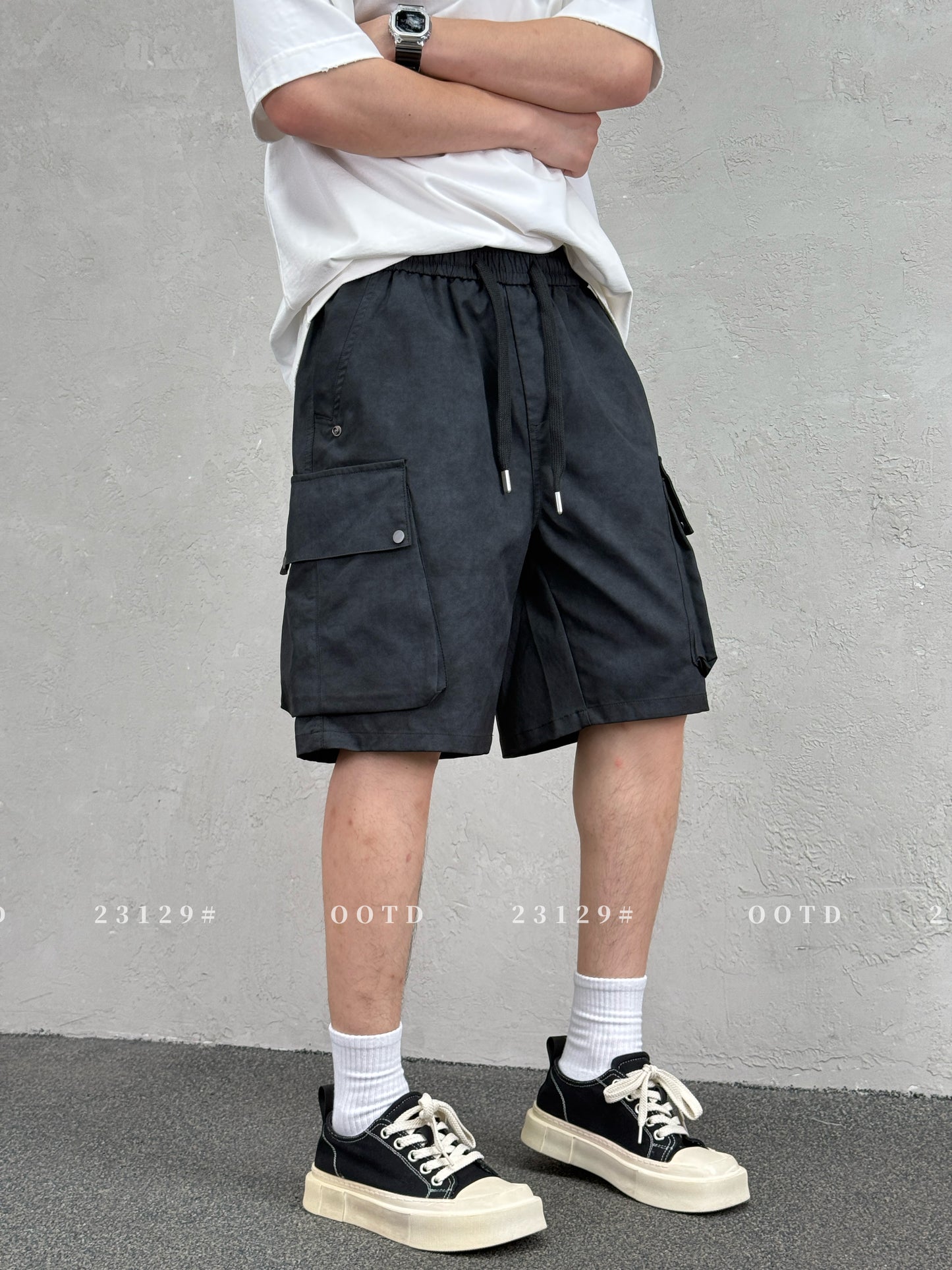 Washed Black Cargo Shorts 23129