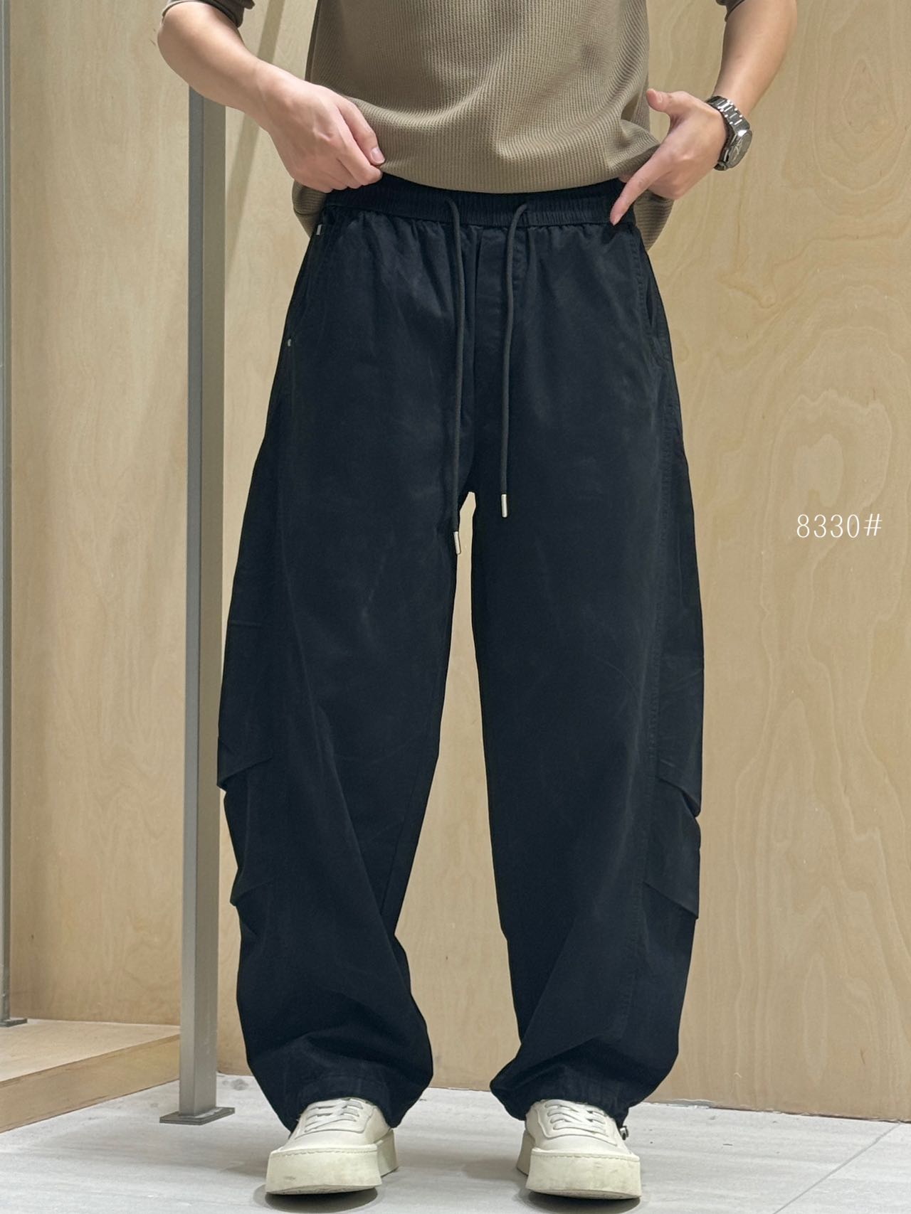 Black Lightweight Cargo Pants 8330