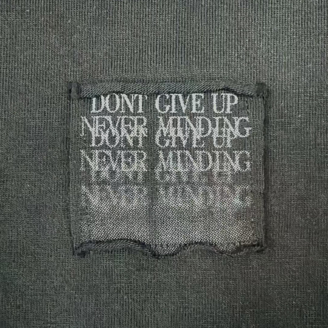 Never Give Up Oversized Tee -3687