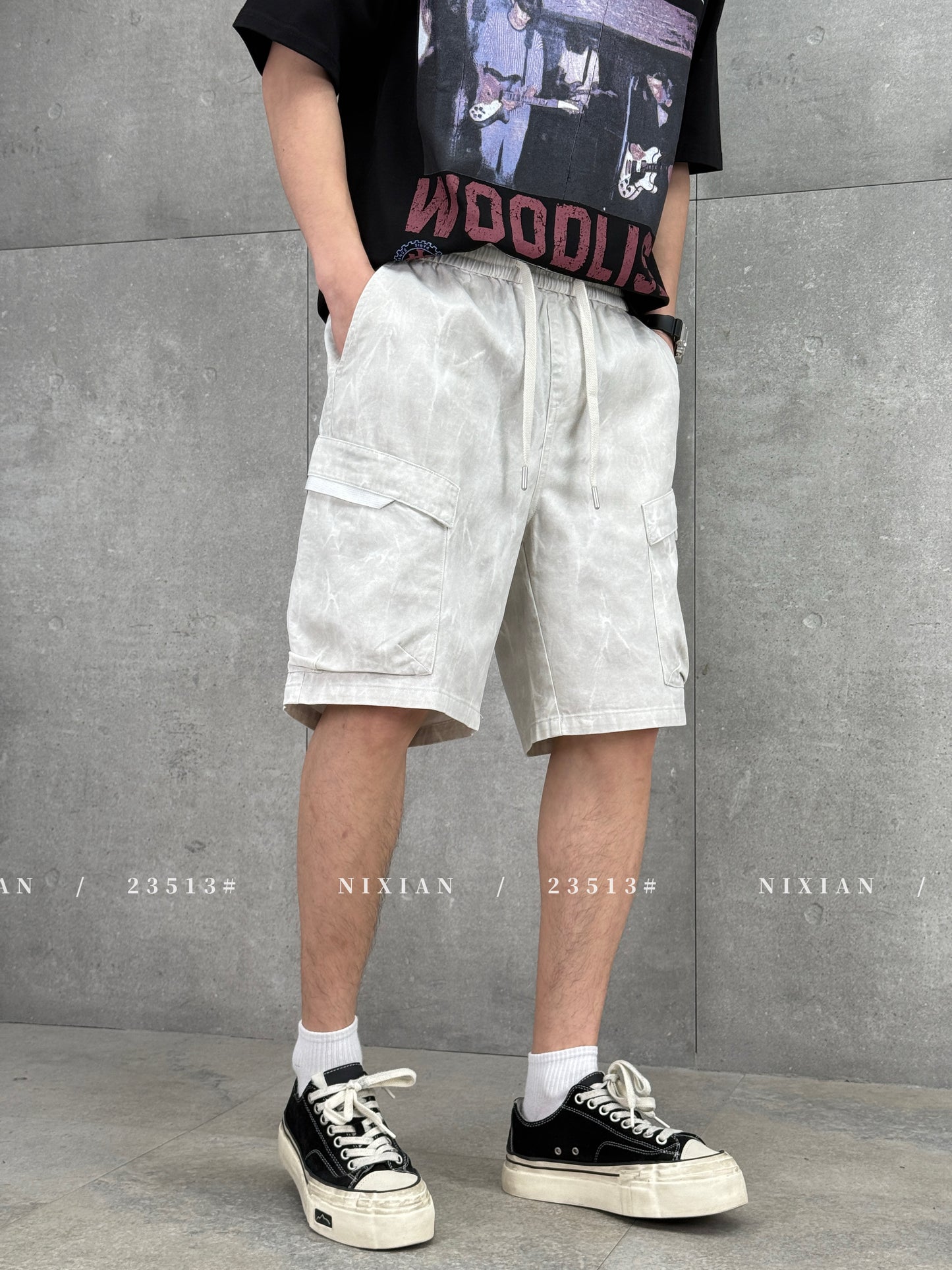 Grayish White Cargo Shorts 23513