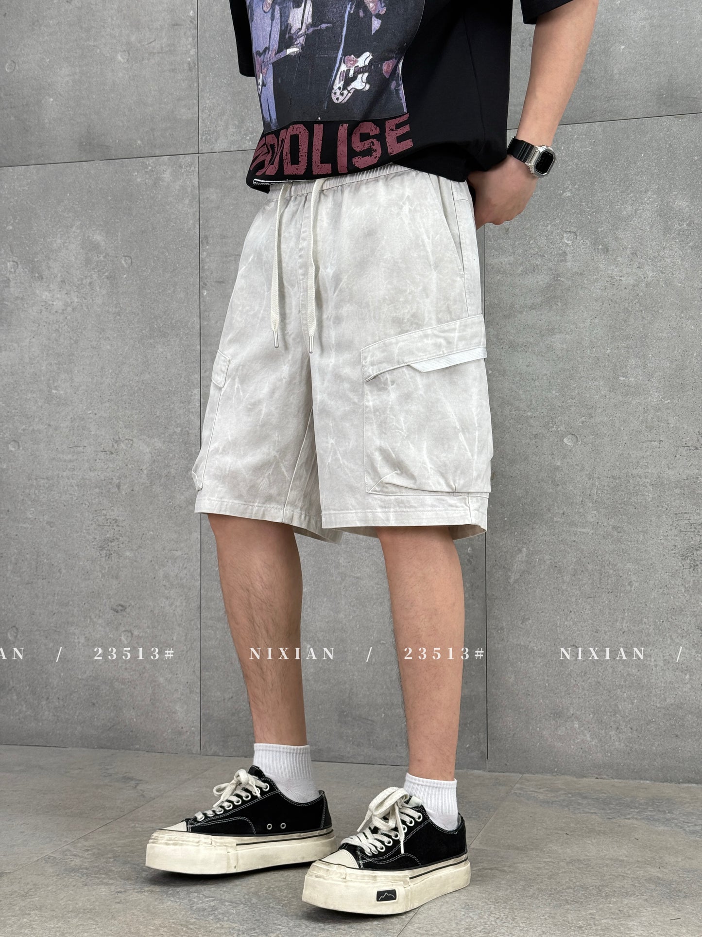 Grayish White Cargo Shorts 23513